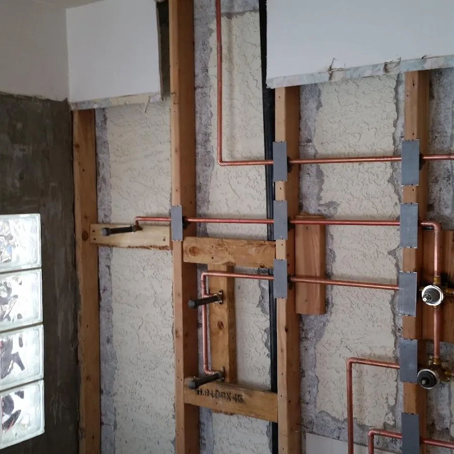 Copper pipe installation for Burst Pipe Repair in Roma